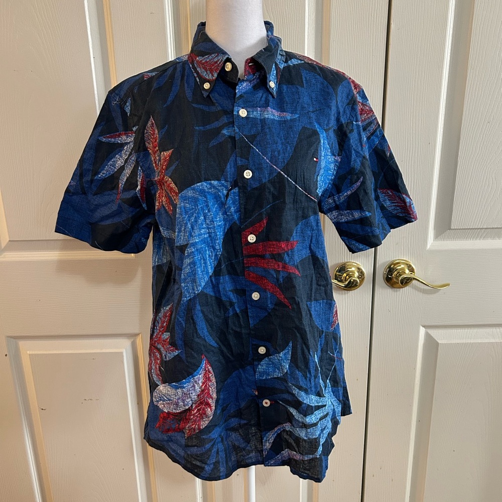 NWT Tommy Bahama men’s casual button down, Small